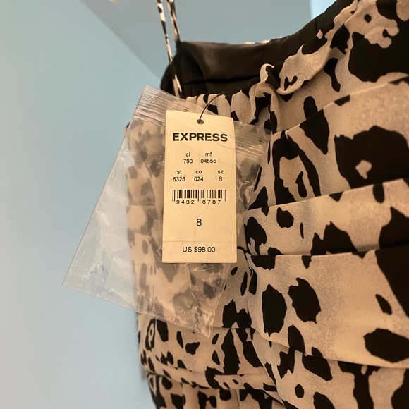 Express cheetah formal mini dress - Picture 4 of 6